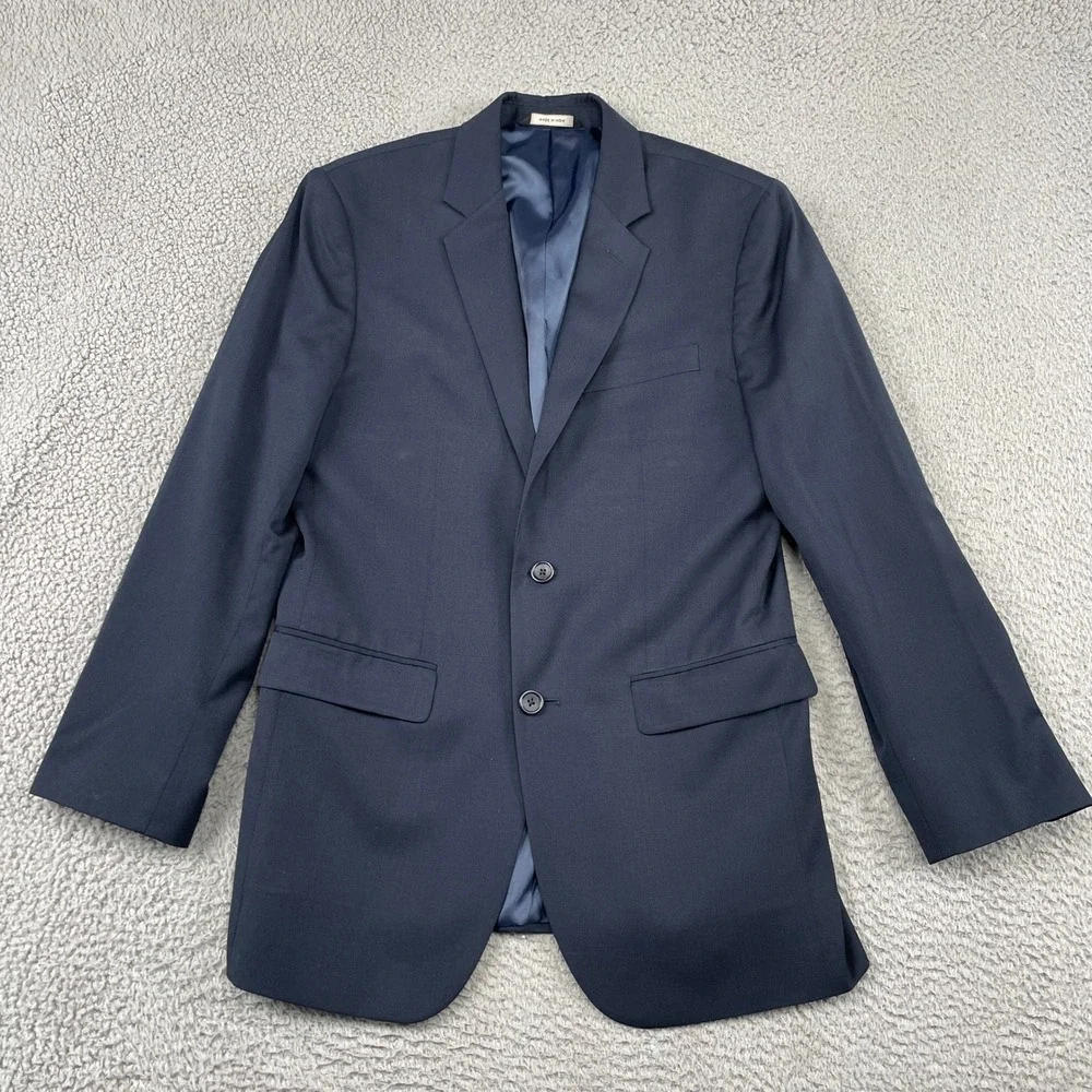 Banana Republic Suit Mens 38S 33x28 Navy Blue Tailored Fit Wool Blend Two Button